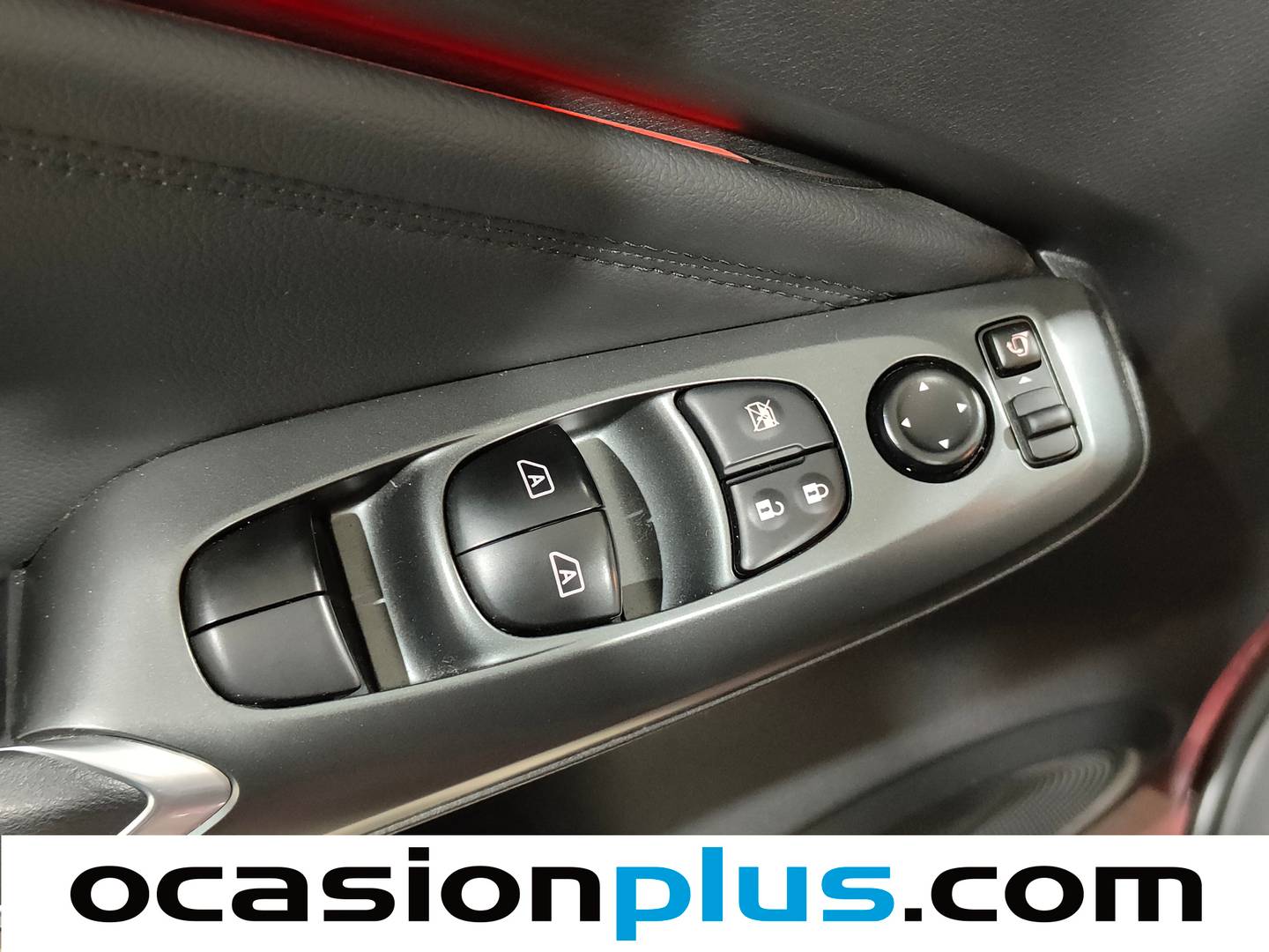 Foto Nissan JUKE Nissan Juke DIG-T N-Connecta 4x2 DCT (114 CV)