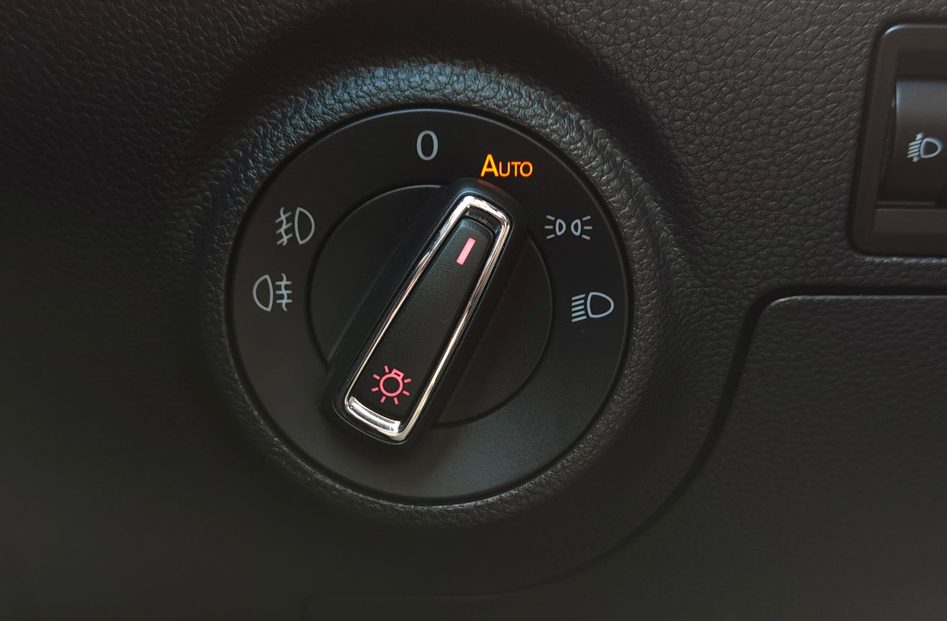 SEAT Arona 1.0 TSI Ecomotive FR DSG - foto 15