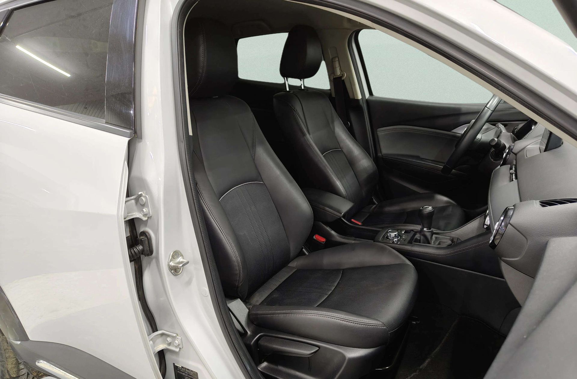 Mazda CX-3 2.0 G Zenith 2WD - foto 18