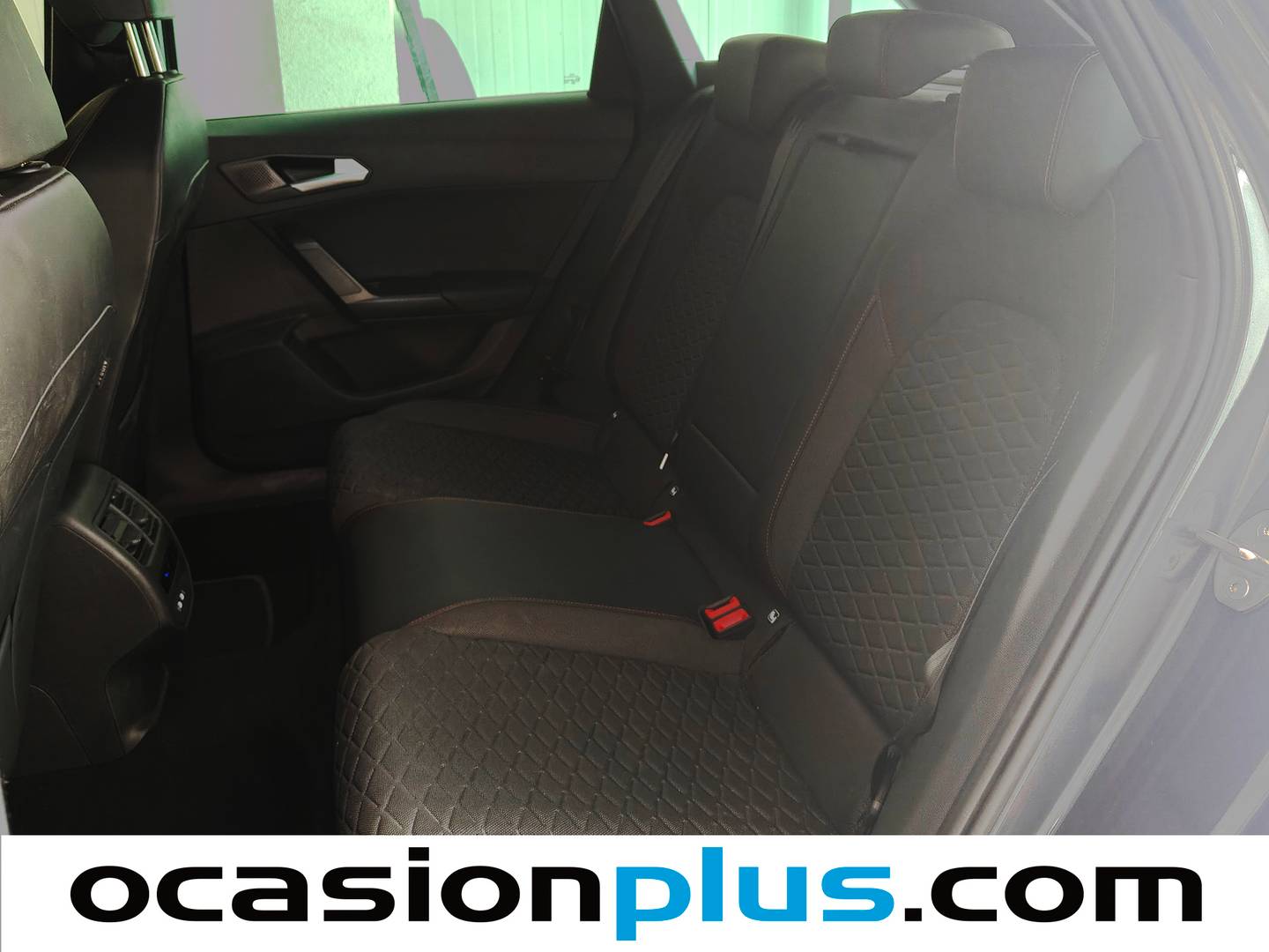 Foto asientos traseros Seat León Seat León ST 2.0 TDI S&S FR XL (150 CV)