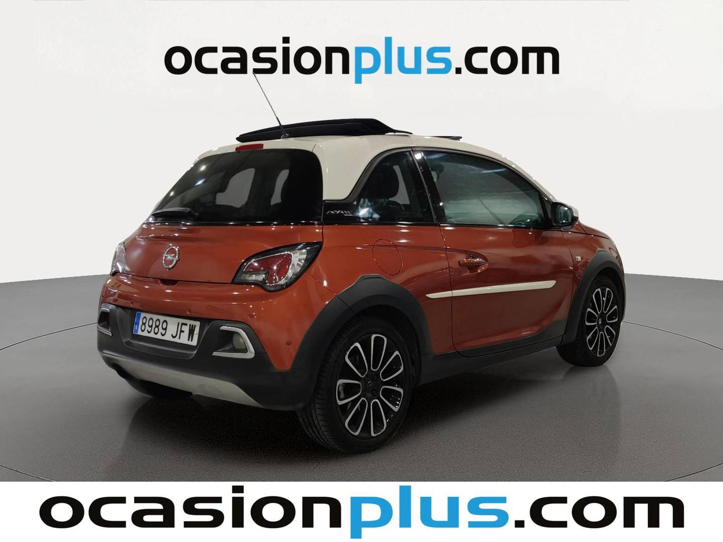 Foto trasera Opel Adam Opel Adam 1.0 XFT Rocks (115 CV) derecha