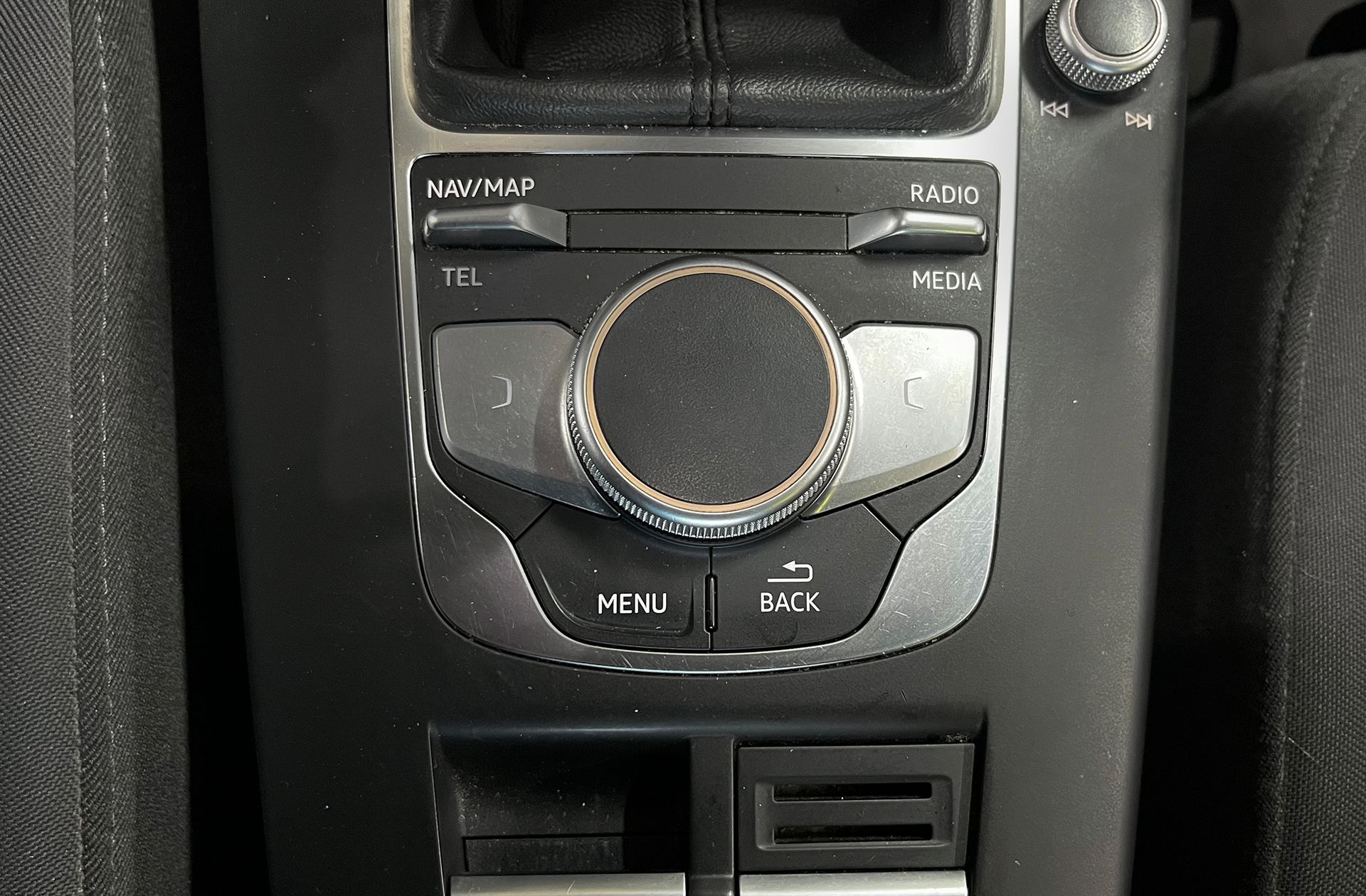 Audi A3 Sportback S line edition 2.0 TDI - foto 34