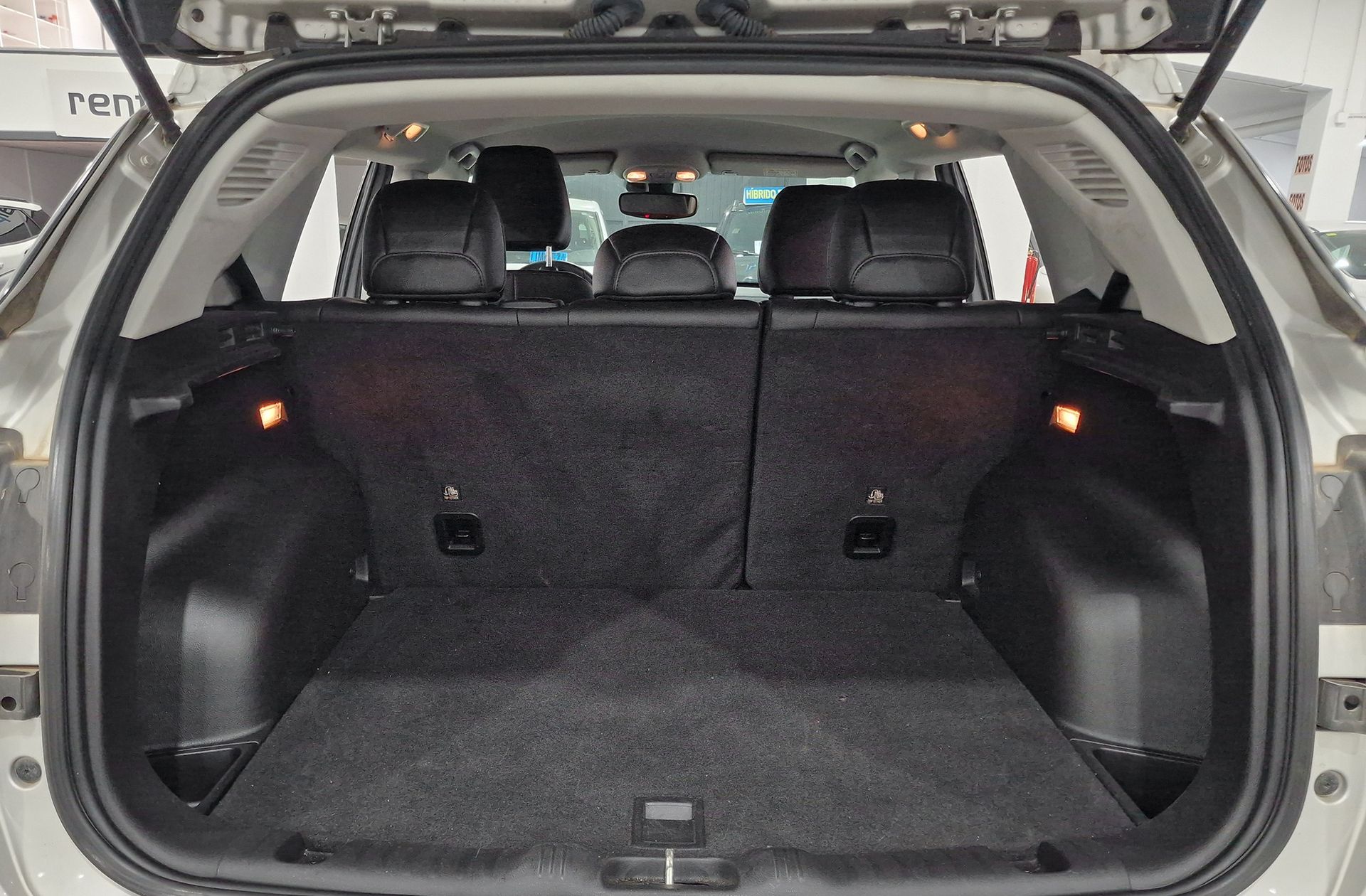 Jeep Compass 1.3 Gse Night Eagle FWD - foto 15
