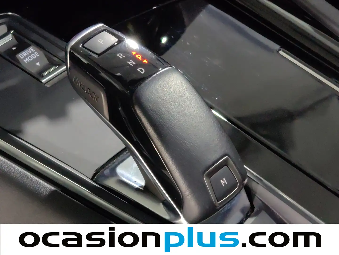 Foto Peugeot 508 Peugeot 508 PureTech 130 Active Pack EAT8 (130 CV)