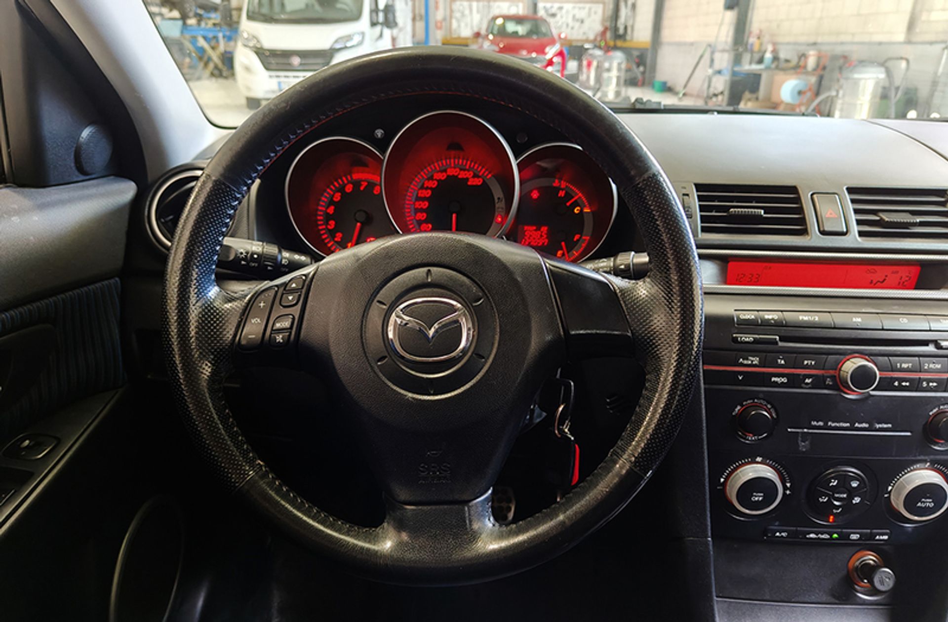 Mazda Mazda3 2.0 Sportive - foto 18