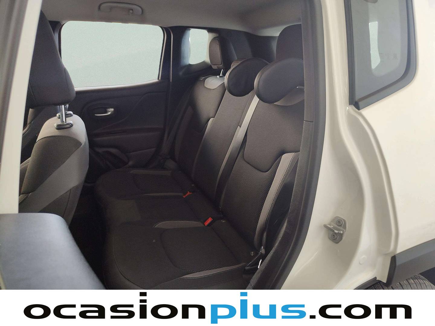 Foto asientos traseros Jeep Renegade Jeep Renegade eHybrid 1.5 Limited ATX (130 CV)