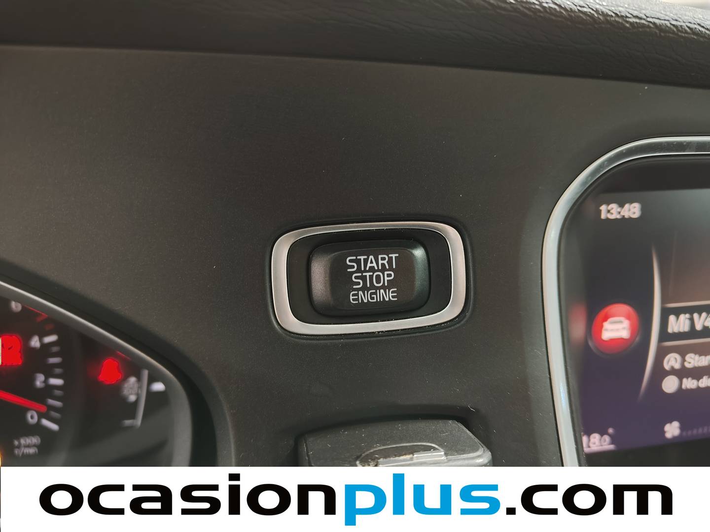 Foto Volvo V40 Cross Country Volvo V40 Cross Country D2 Momentum (120 CV)