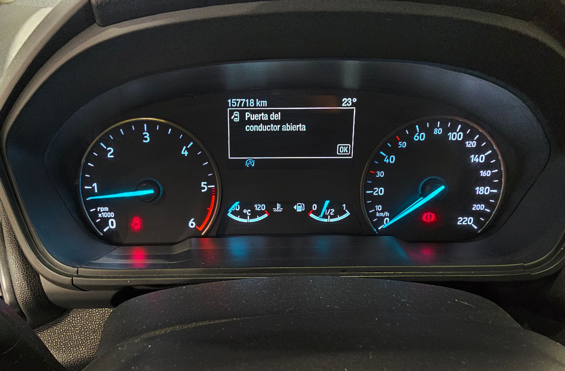 Ford EcoSport 1.5 TDCi Trend+ - foto 25