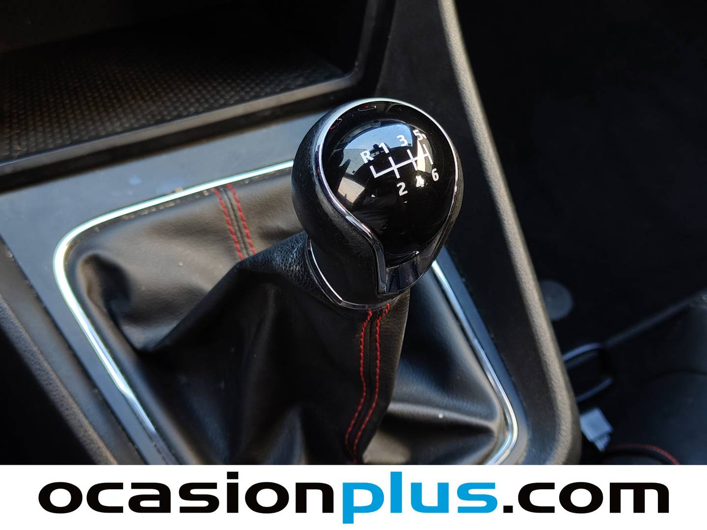 Seat León Seat León ST 2.0 TDI S&S FR (150 CV) de segunda mano
