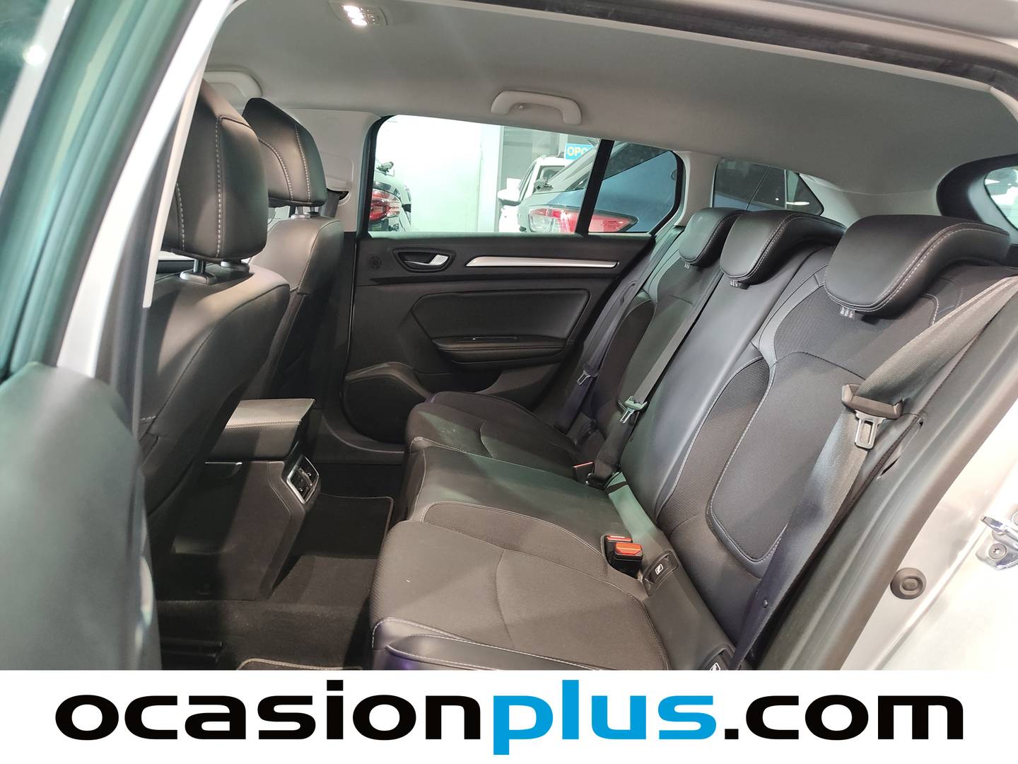 Foto asientos delanteros Renault Mégane Renault Megane Sport Tourer Zen E-TECH (160 CV)