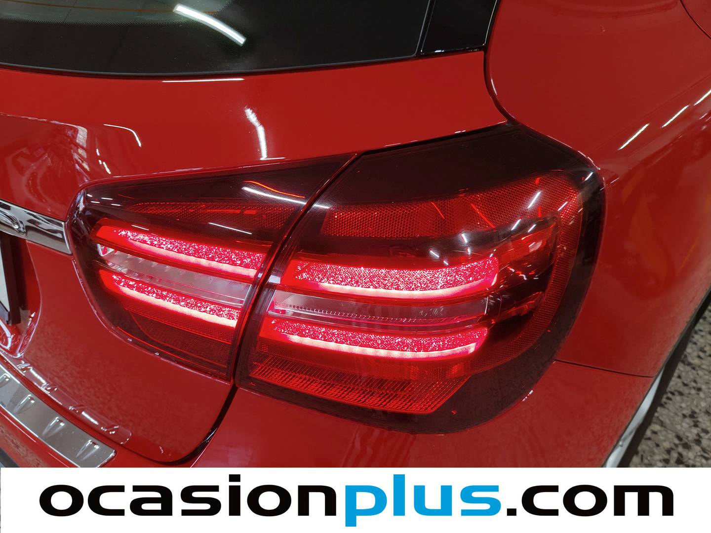 Paquetes del Mercedes GLA Mercedes GLA 180 (122 CV)