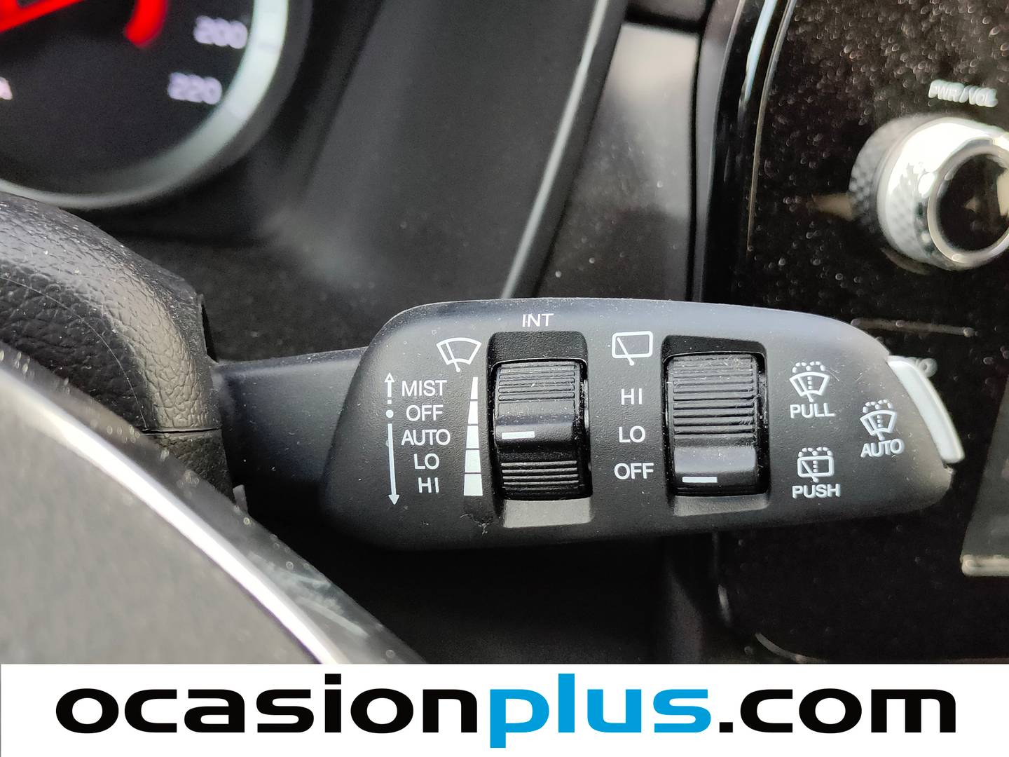 SsangYong Tivoli Ssangyong Tivoli G15T LP Urban Plus (135 CV) seminuevo