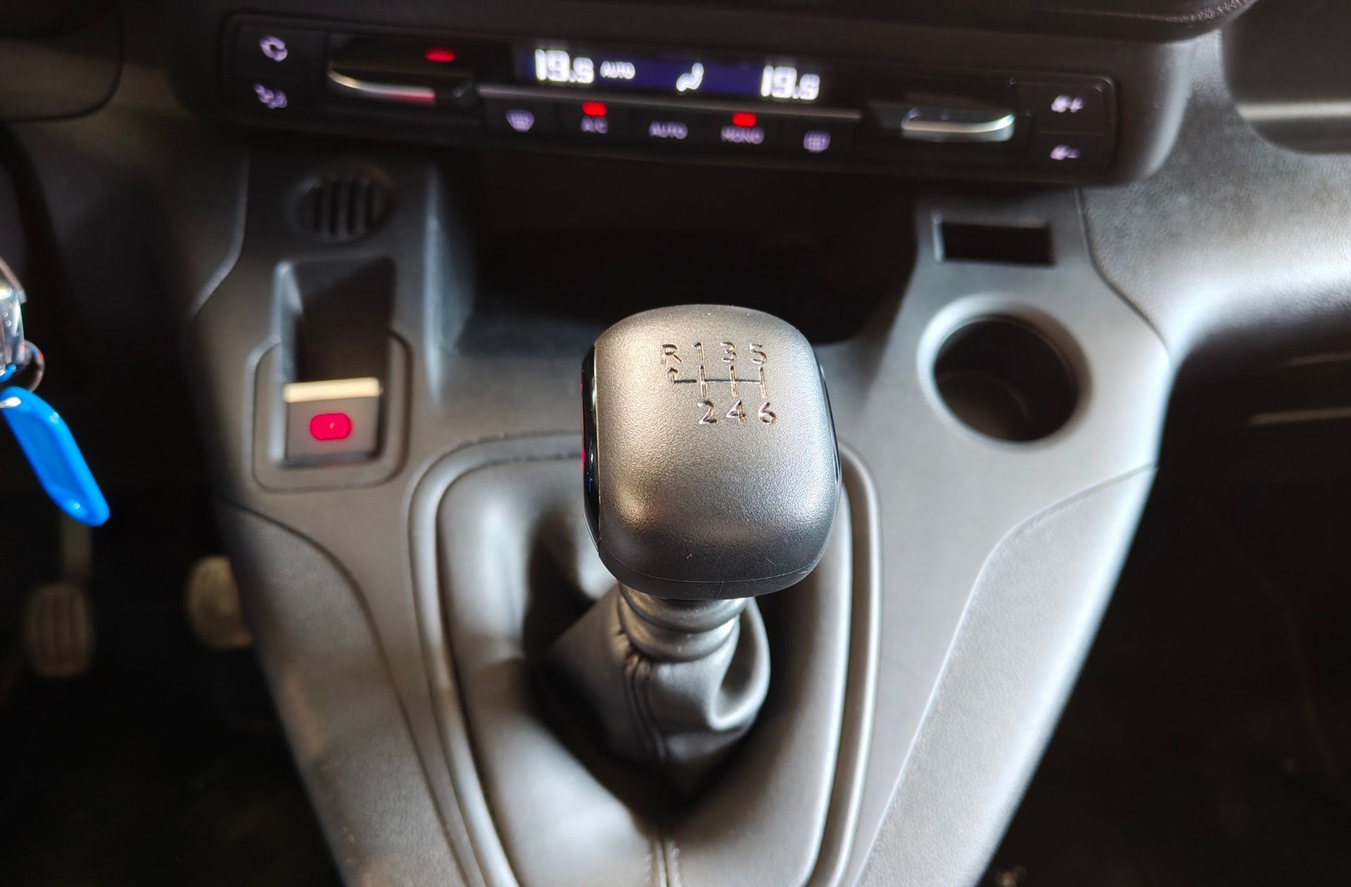 Opel Combo 1.5 TD Edition Plus L - foto 5