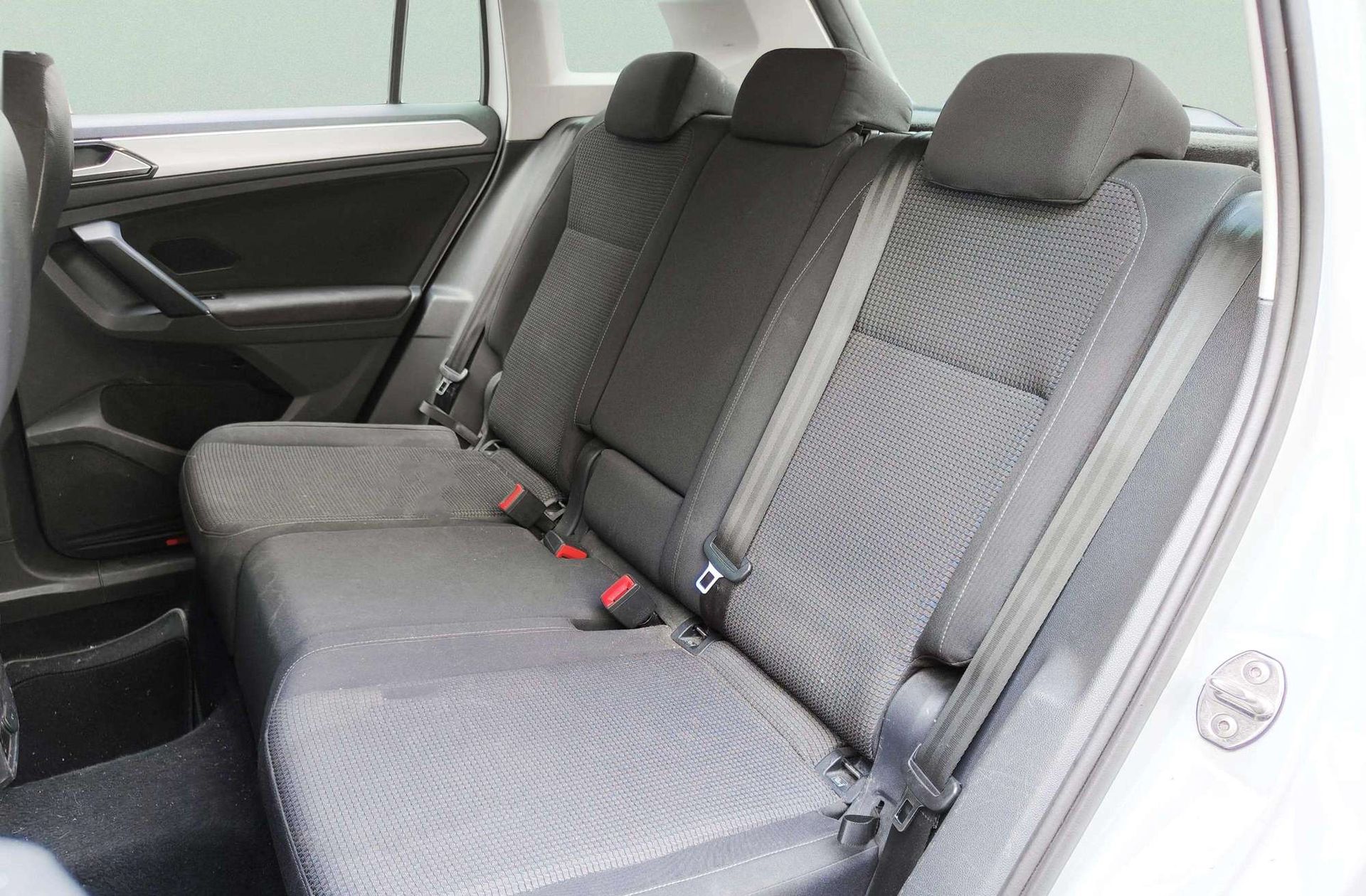 Volkswagen Tiguan Edition 2.0 TDI BMT - foto 12