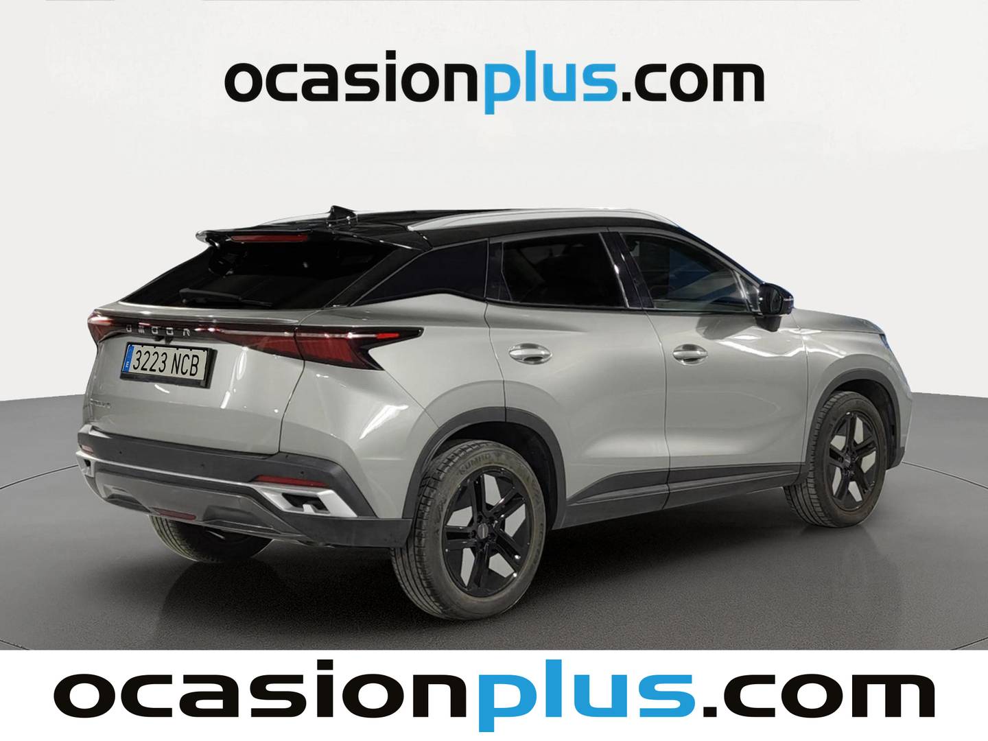 Foto trasera OMODA 5 OMODA 5 1.6 TGDI Premium (145 CV) derecha