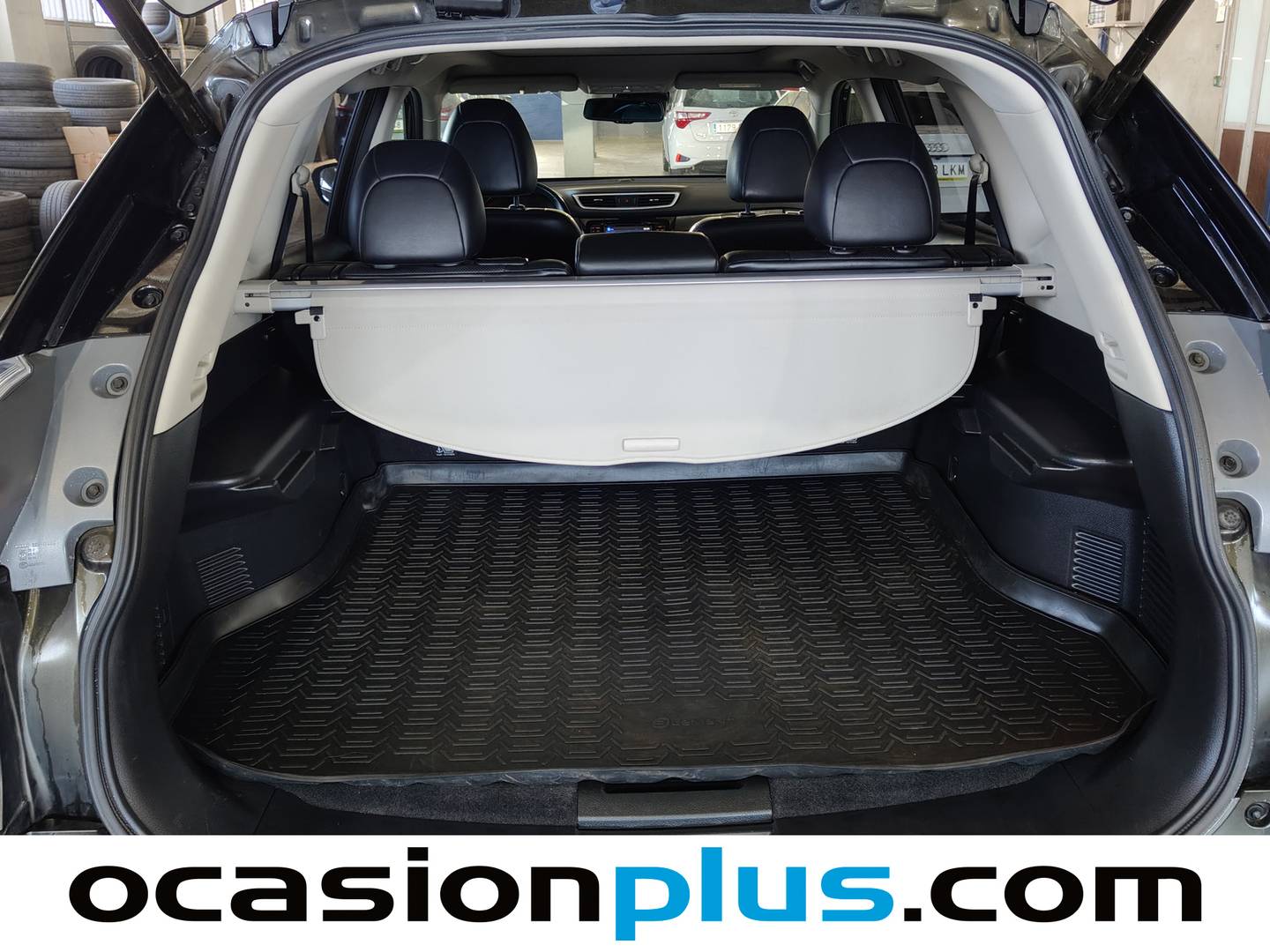 Foto Nissan X-TRAIL Nissan X-Trail 1.6 dCi Tekna Xtronic (130 CV)