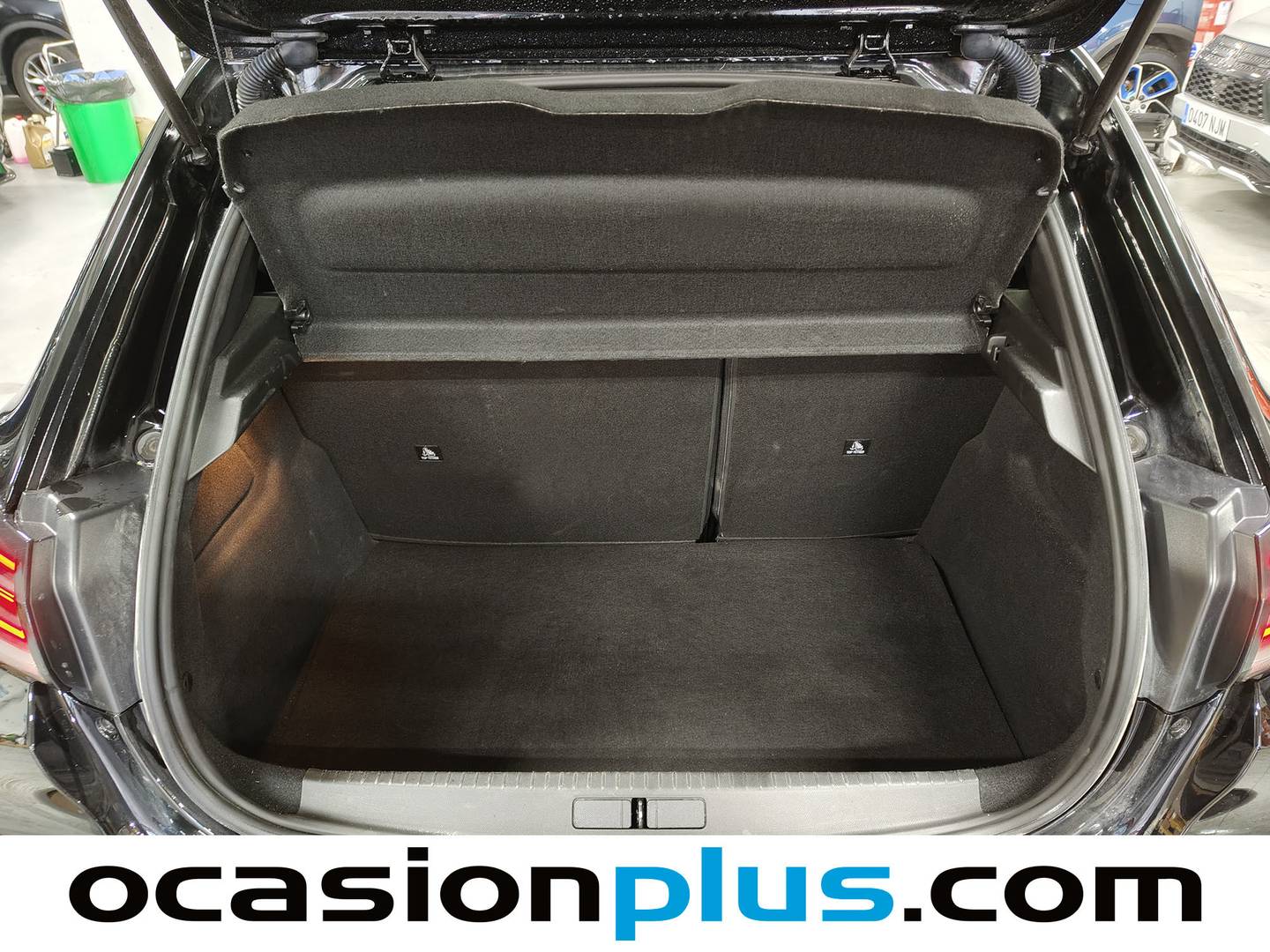 Foto Peugeot 208 Peugeot 208 PureTech 100 Allure (100 CV)