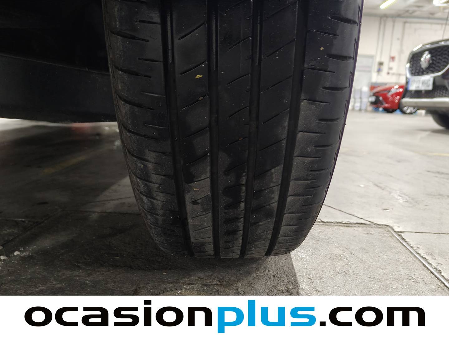 Foto Lexus UX Lexus UX 250h Business 2WD (184 CV)