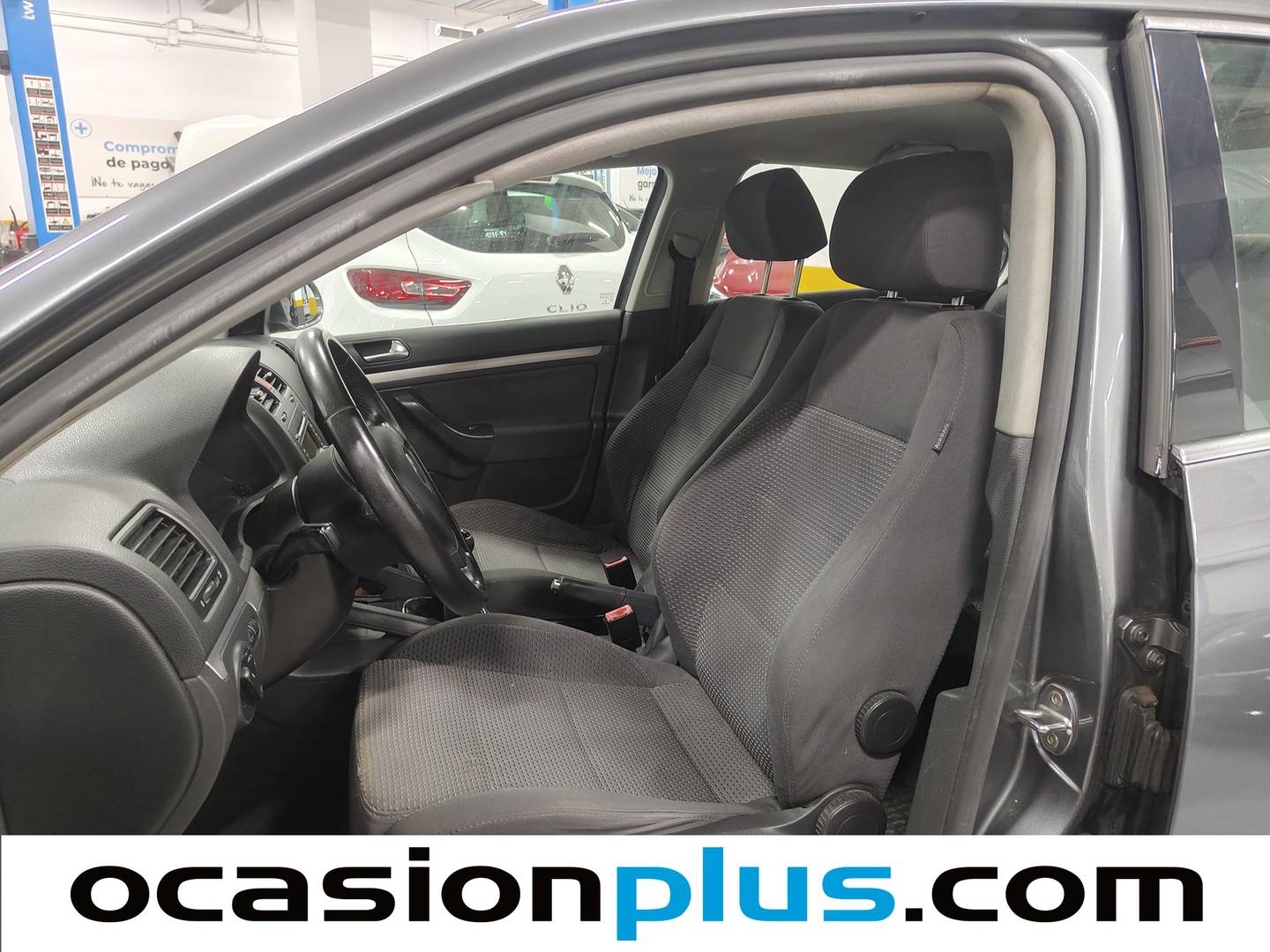 Foto asientos delanteros Volkswagen Jetta Volkswagen Jetta Advance 1.9 TDI (105 CV)