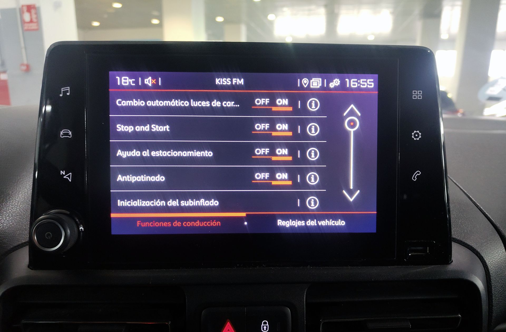 Citroën Berlingo BlueHDi 100 Talla M Feel Business - foto 28