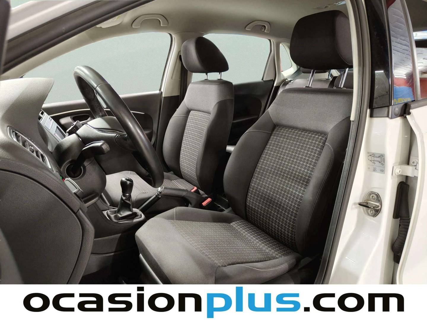 Foto Volkswagen Polo Volkswagen Polo A-Polo Plus 1.2 TSI BMT (90 CV)