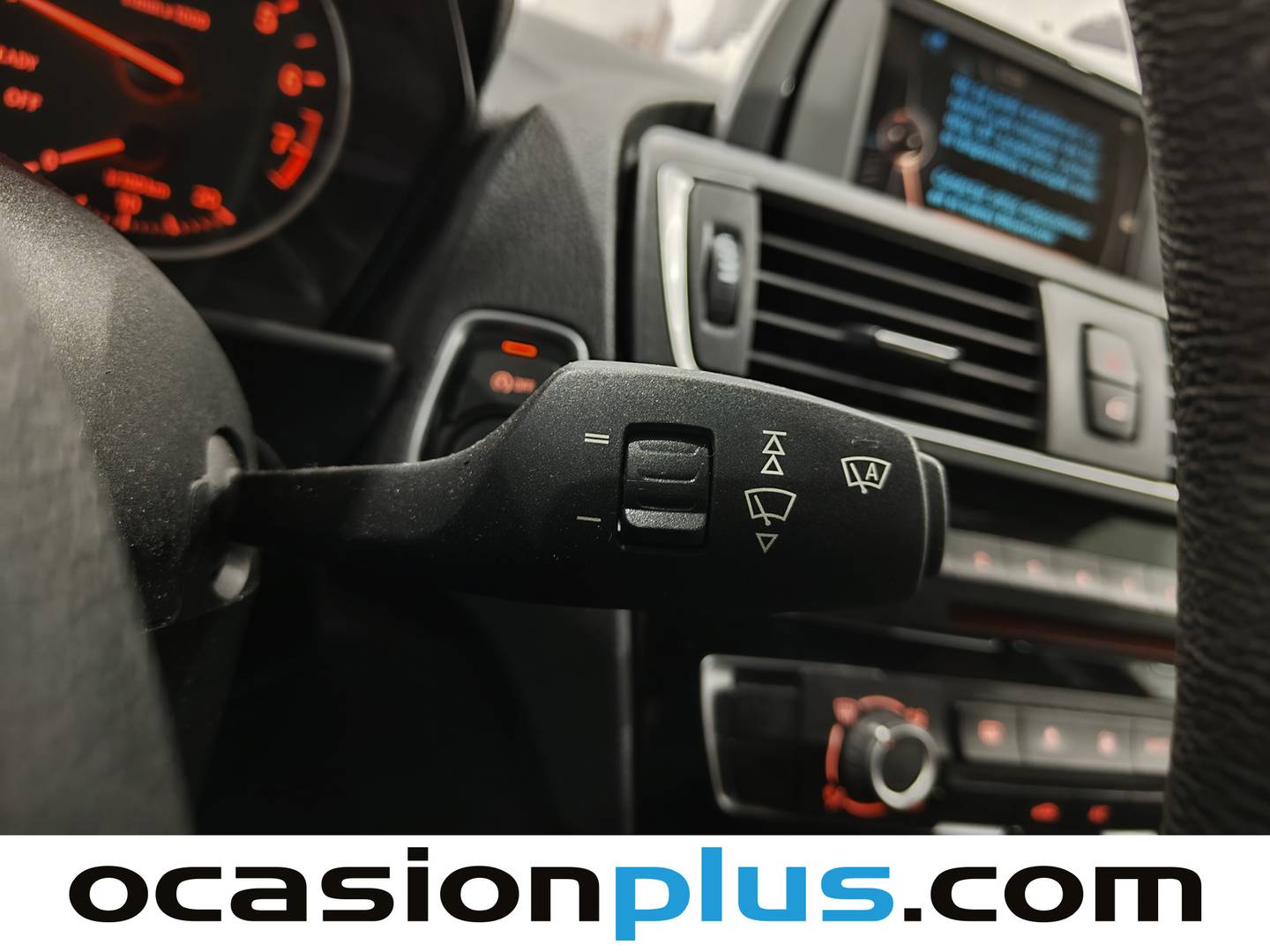 Equipamiento del BMW Serie 1 BMW Serie 1 116i (109 CV)