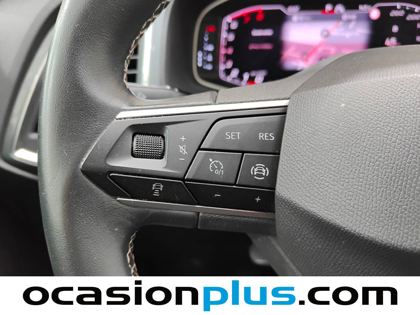 Foto Seat Arona SEAT Arona 1.5 TSI FR XL DSG (150 CV)