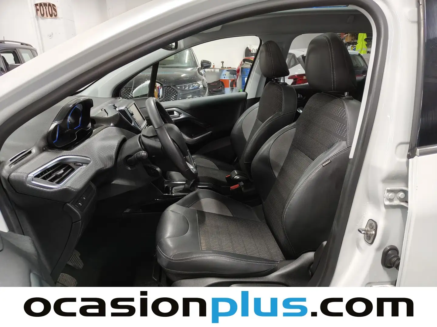 Foto Peugeot 2008 Peugeot 2008 BlueHDi 120 S&S Allure (120 CV)