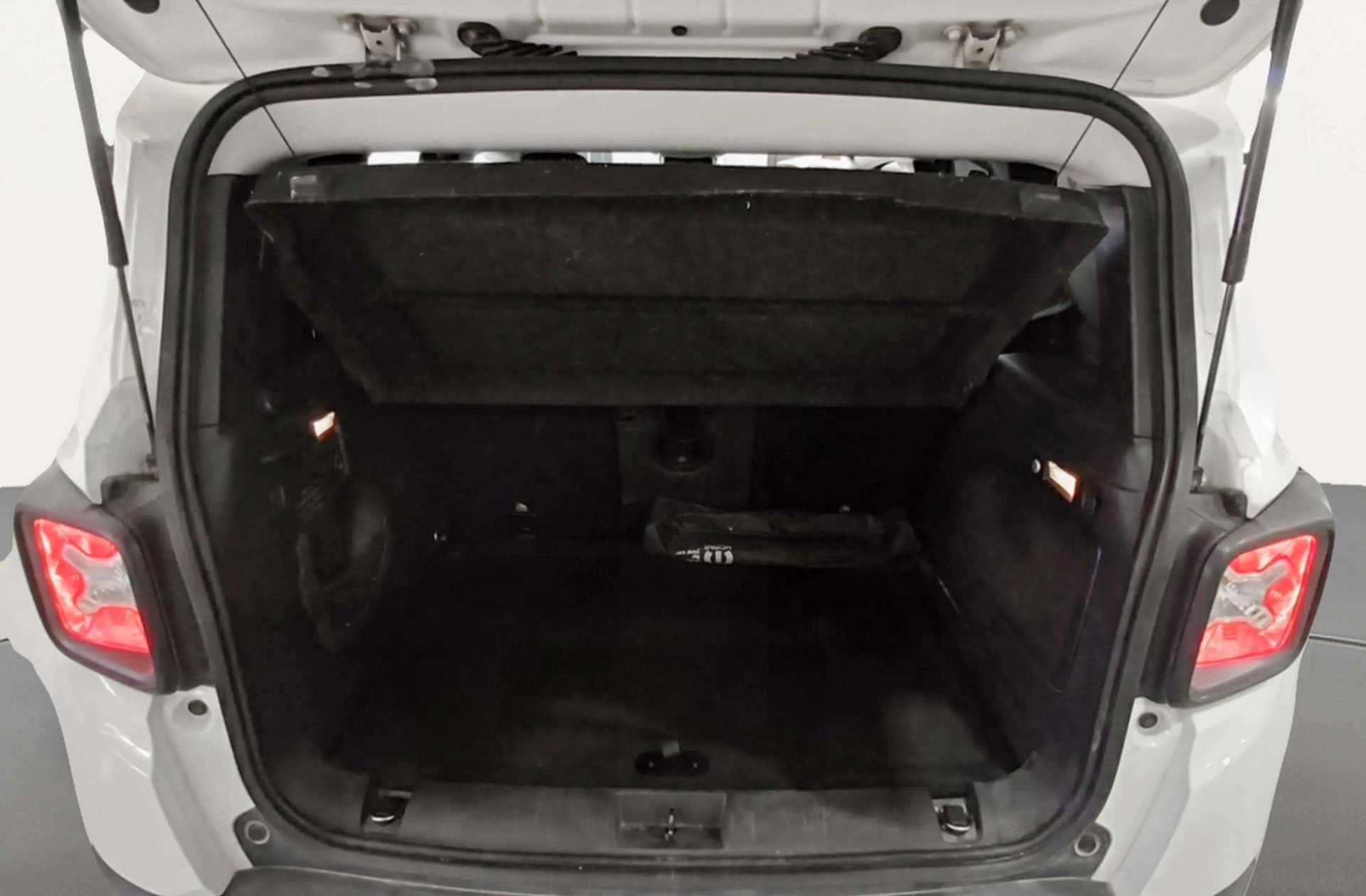 Jeep Renegade 2.0 MultiJet Trailhawk 4x4 AD Low - foto 17