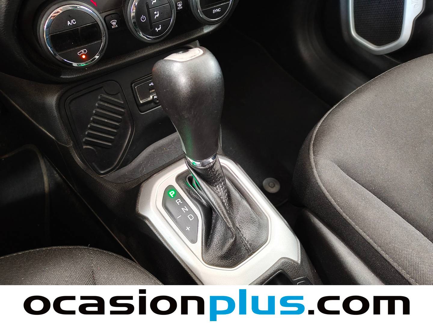 Jeep Renegade Jeep Renegade 1.4 Multiair Longitude DDCT 4X2 (140 CV) de segunda mano
