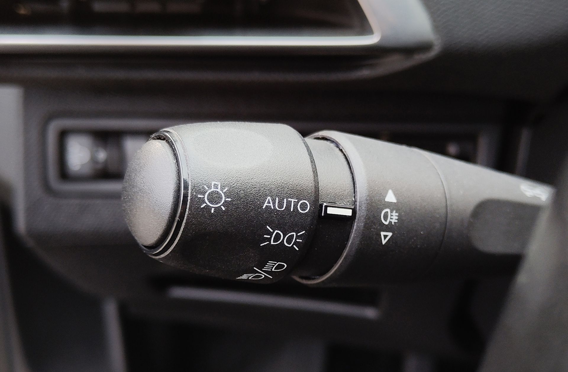 Peugeot 3008 PureTech 130 Active Pack - foto 26