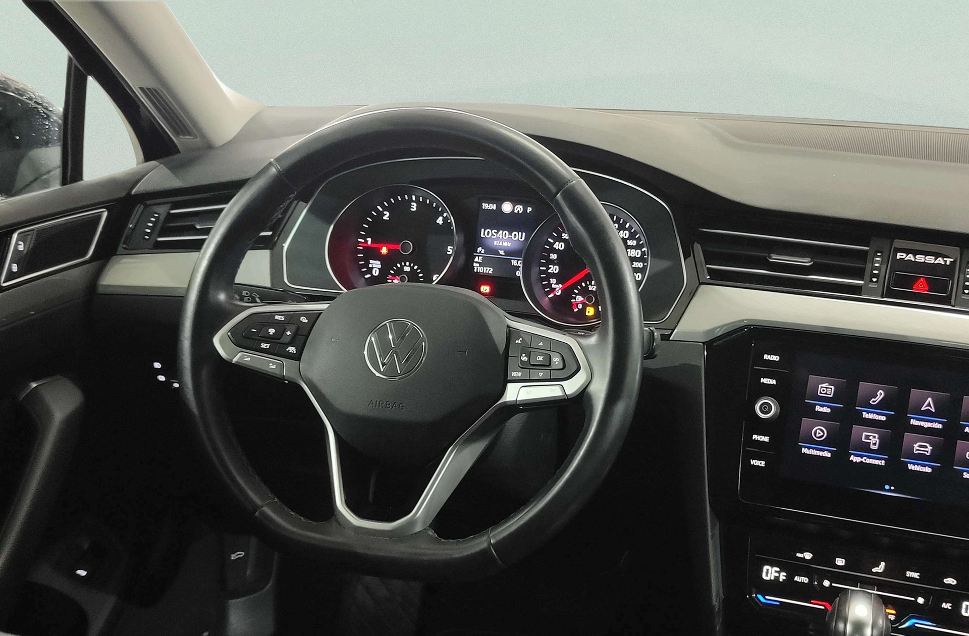Volkswagen Passat 2.0 TDI DSG - foto 27