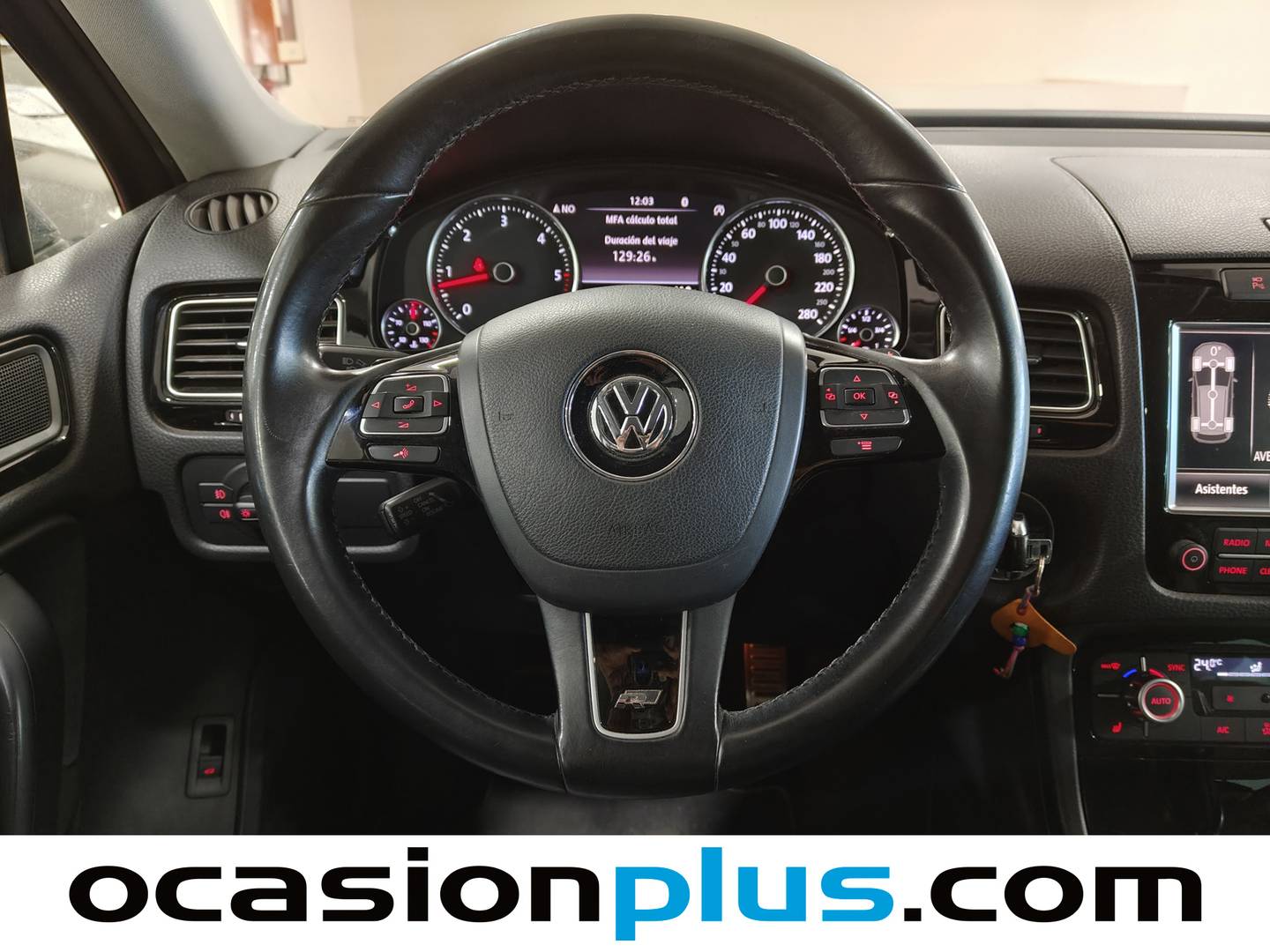 Foto Volkswagen Touareg Volkswagen Touareg R-Line 3.0 TDI V6 BMT (245 CV) Tiptronic