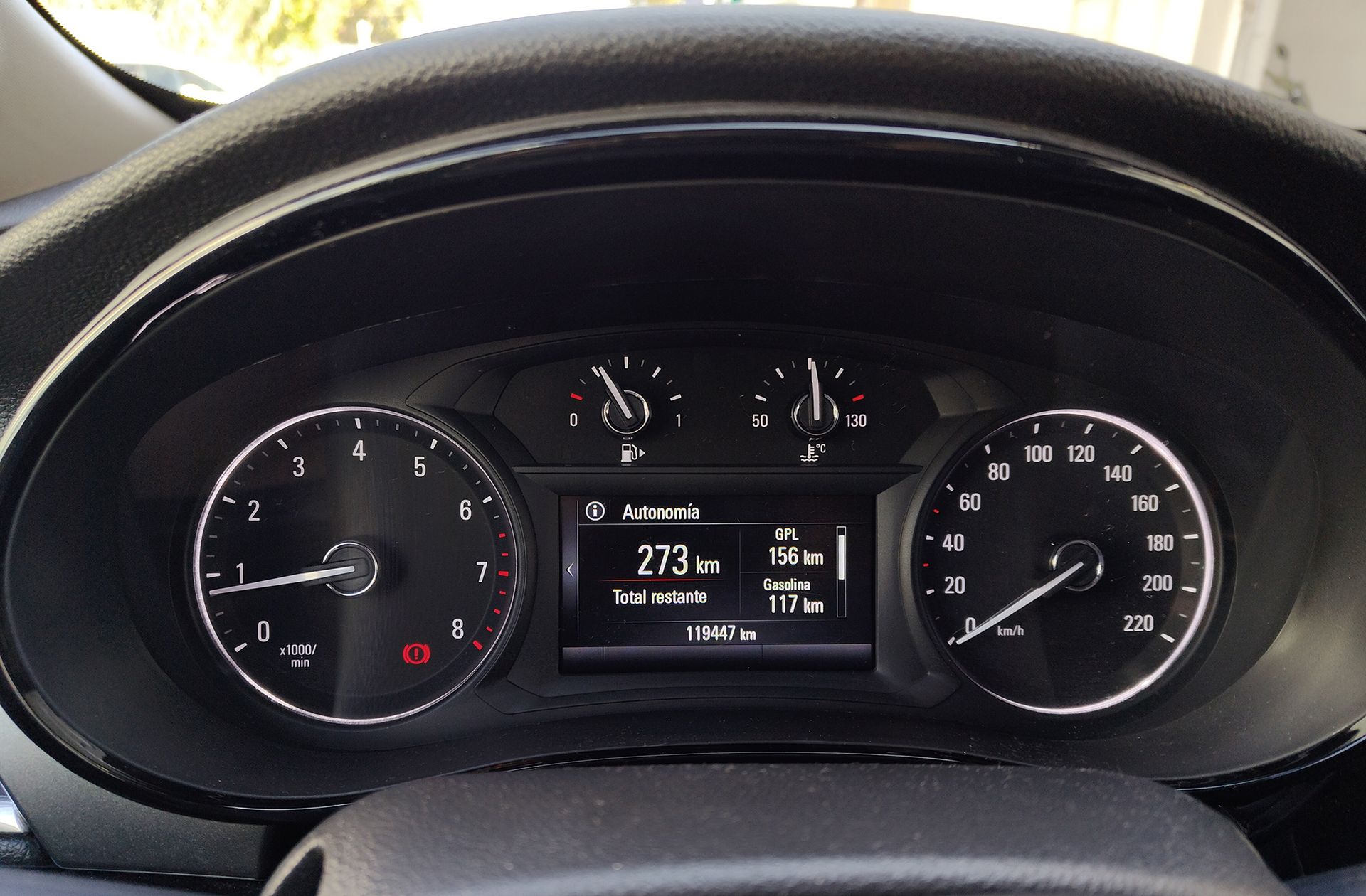 Opel Mokka 1.4 Turbo GLP Selective 4x2 - foto 26