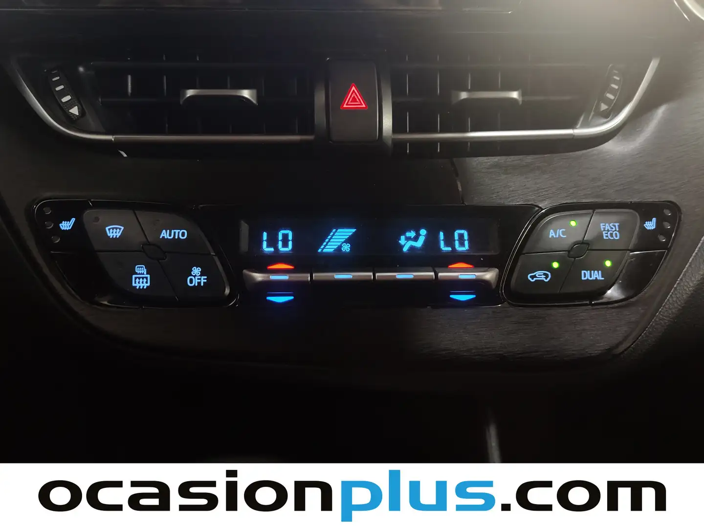 Foto Toyota C-HR Toyota C-HR 1.8 125H Advance (122 CV)