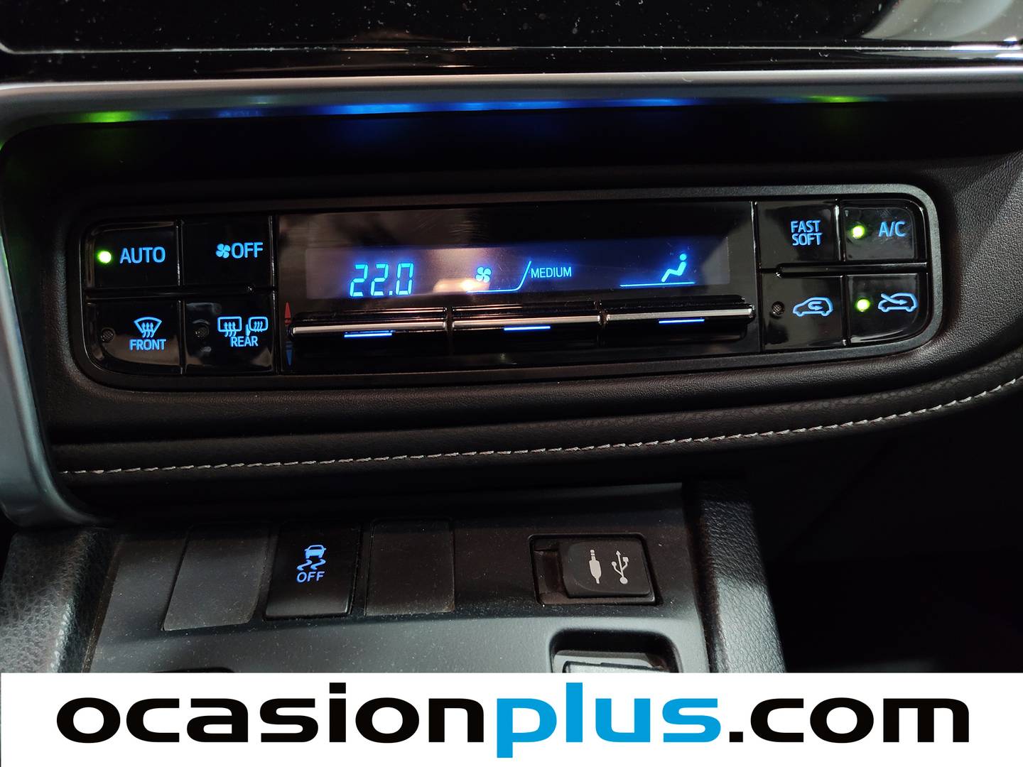 Toyota Auris Toyota Auris 140H Touring Sports Active (136 CV) km 0
