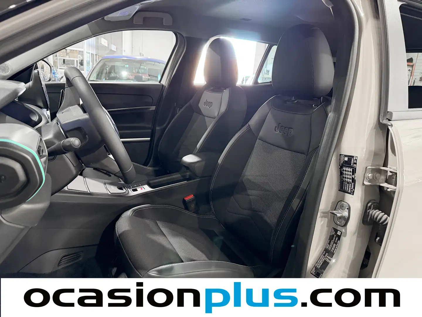 Foto Jeep Avenger Jeep Avenger 1.2 eHybrid Summit (100 CV)