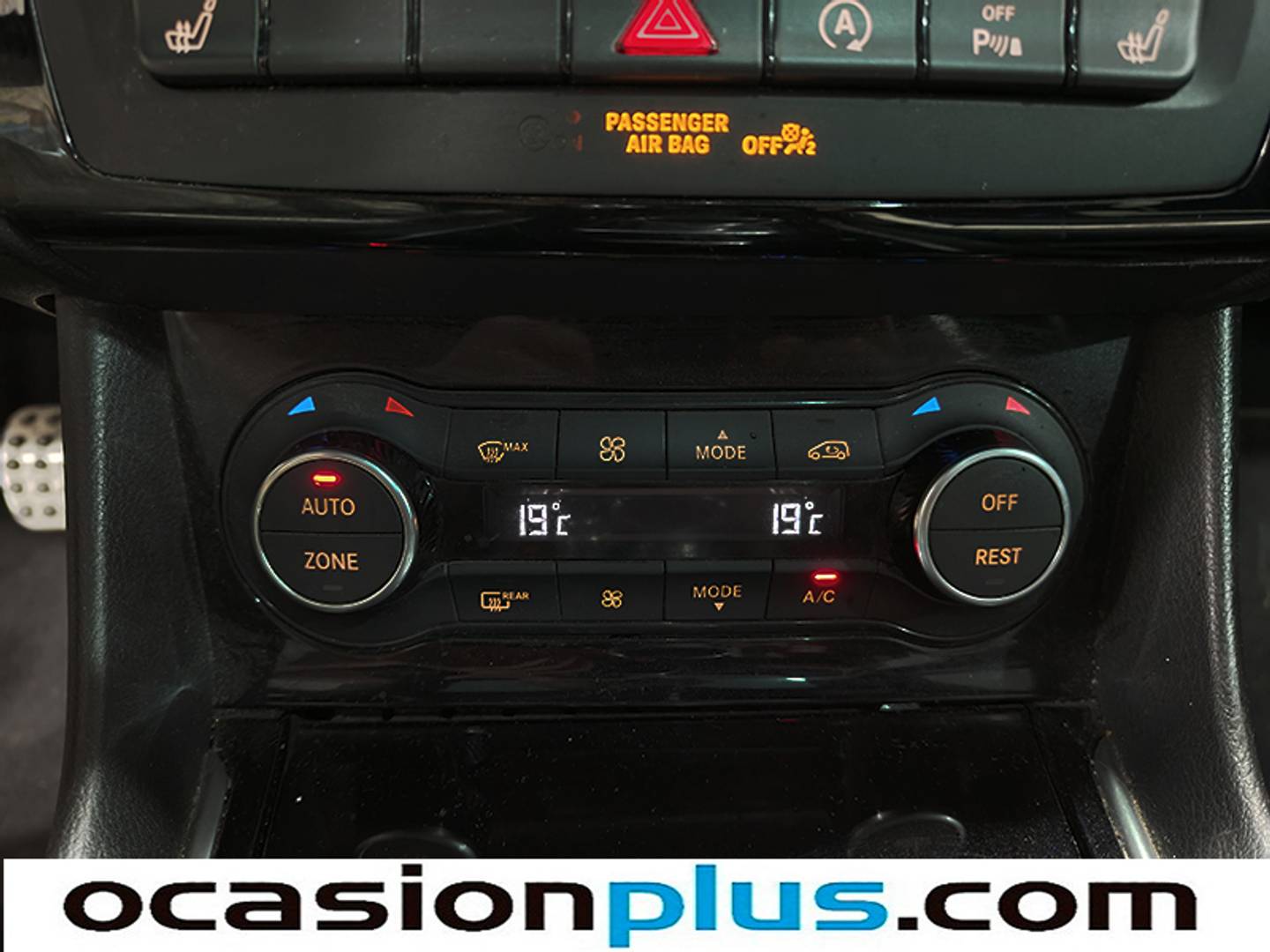 Foto Infiniti Q30 Infiniti Q30 2.2D Sport 7DCT  (170 CV)