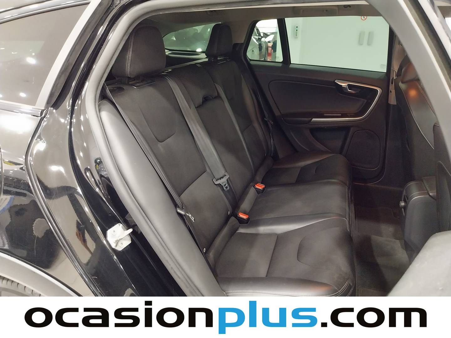Volvo V60 Cross Country Volvo V60 Cross Country D3 Momentum Auto (150 CV) km 0