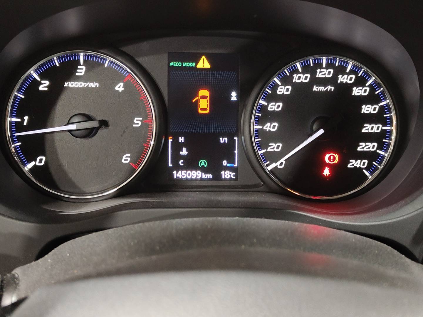 Foto Mitsubishi Outlander Mitsubishi Outlander 220 DI-D Motion 2WD (150 CV) 7 Plazas