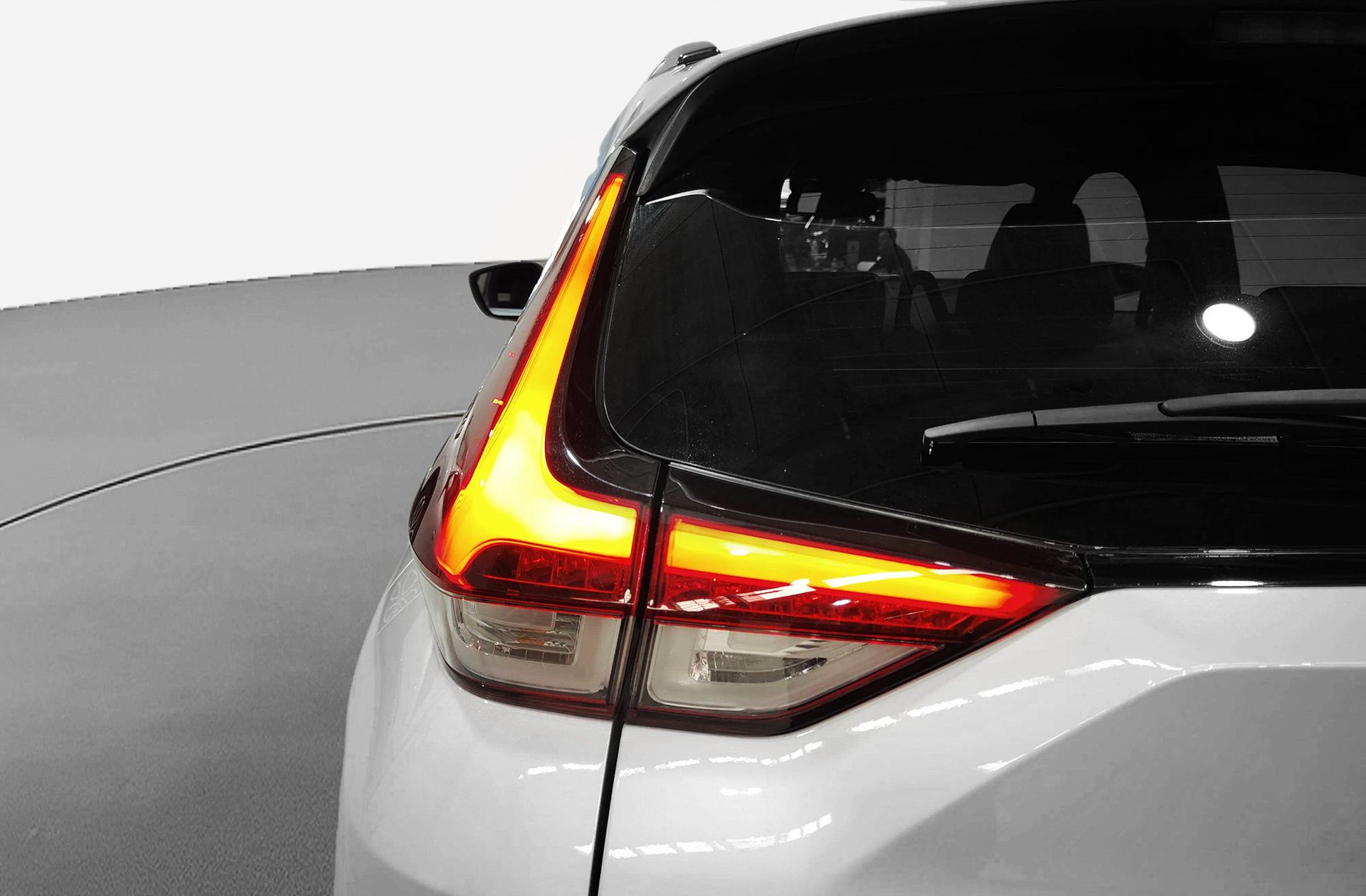 Mitsubishi Eclipse Cross 2.4 PHEV Kaiteki 4WD - foto 20