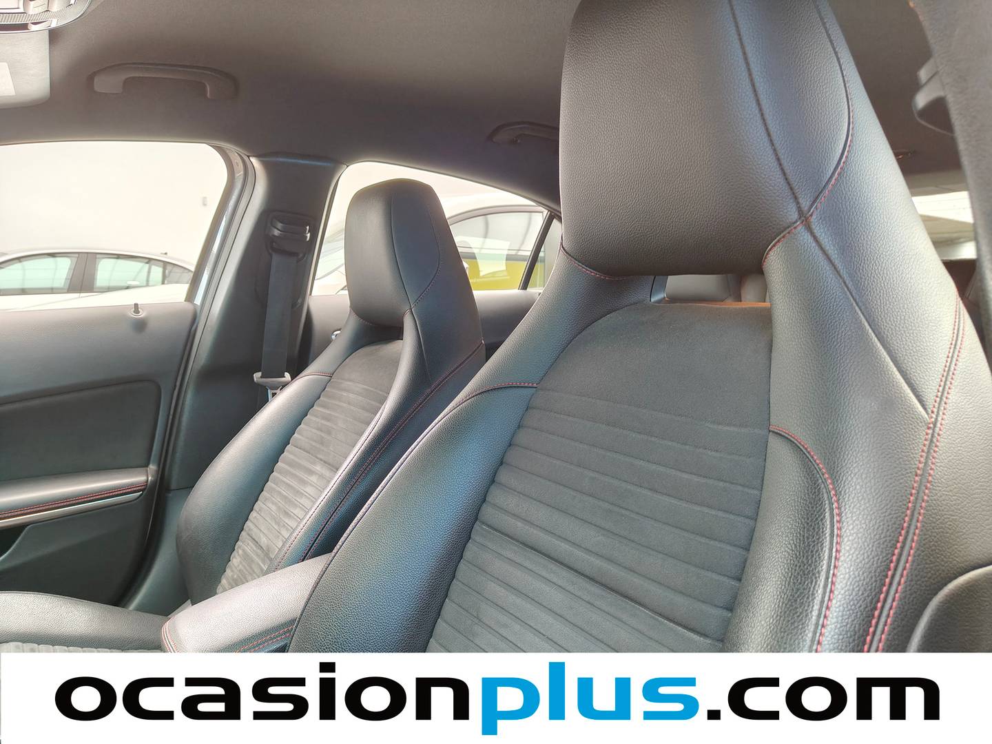 Equipamiento del Mercedes Clase A Mercedes Clase A Clase A 200 d AMG Line (136 CV)