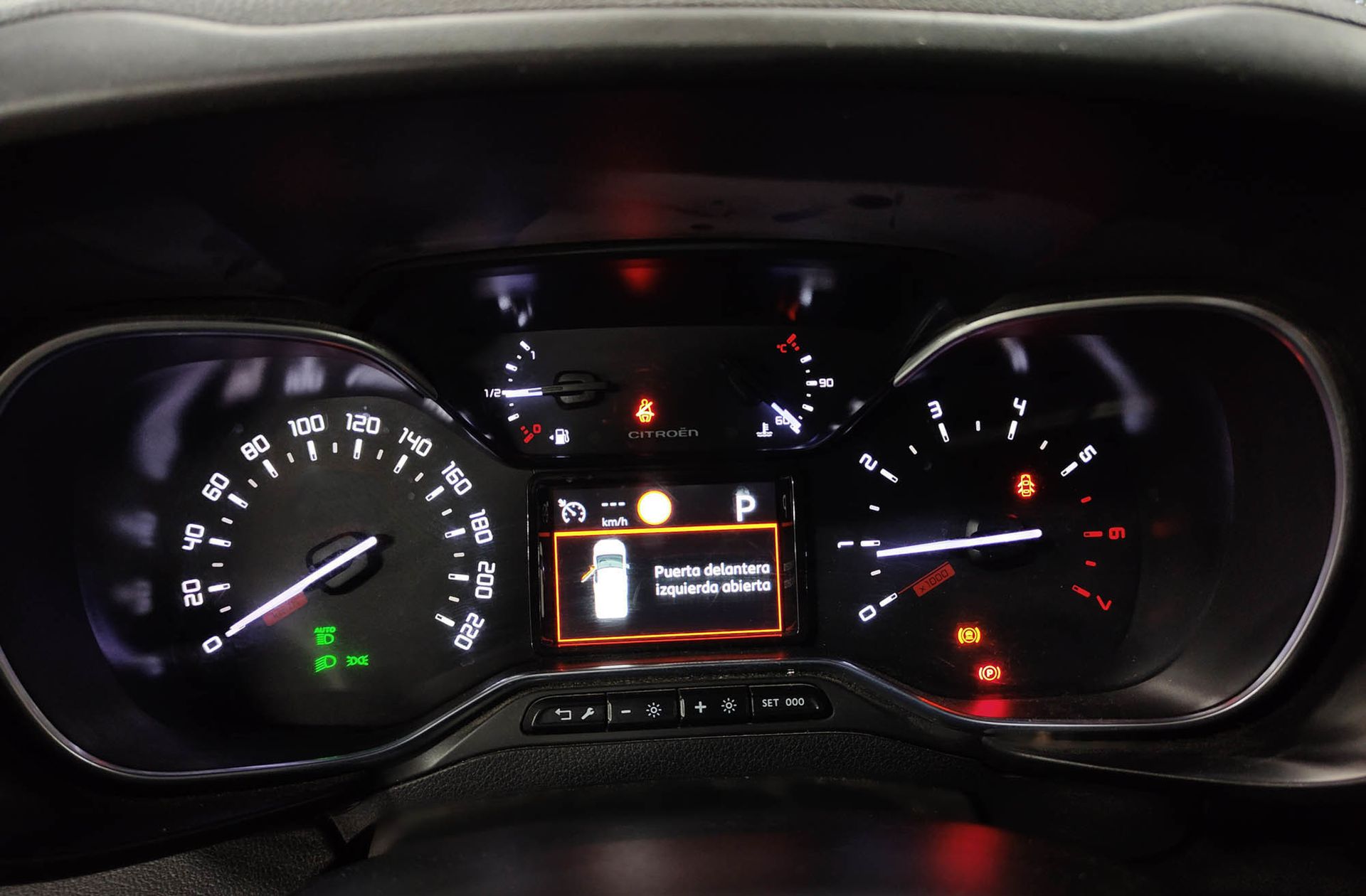 Citroën Berlingo BlueHDi 130 Talla XL Shine EAT8 7 plazas - foto 24