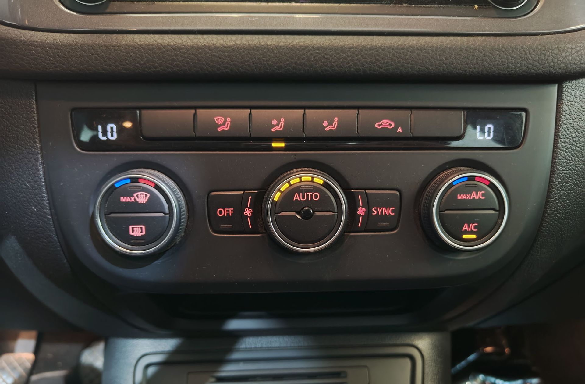 Volkswagen Tiguan T1 2.0 TDI 4x2 - foto 26