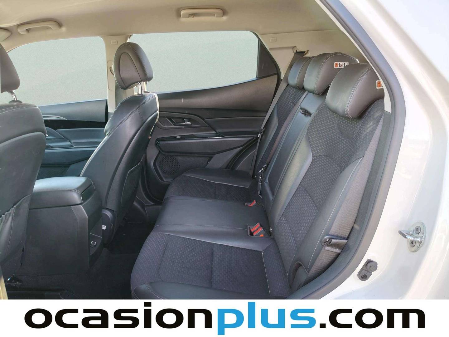 Foto asientos traseros SsangYong Korando SsangYong Korando G15T Urban Plus (149 CV)