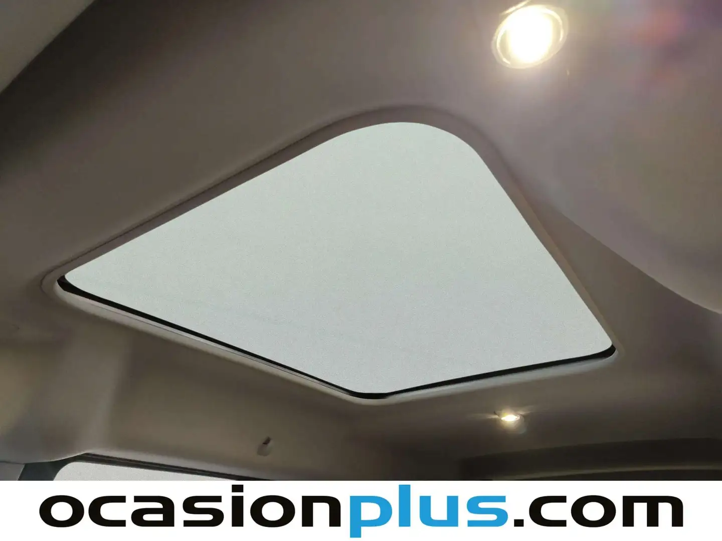 Foto Ford Grand Tourneo Connect Ford Grand Tourneo Connect 1.5 TDCi Titanium  (120 CV)