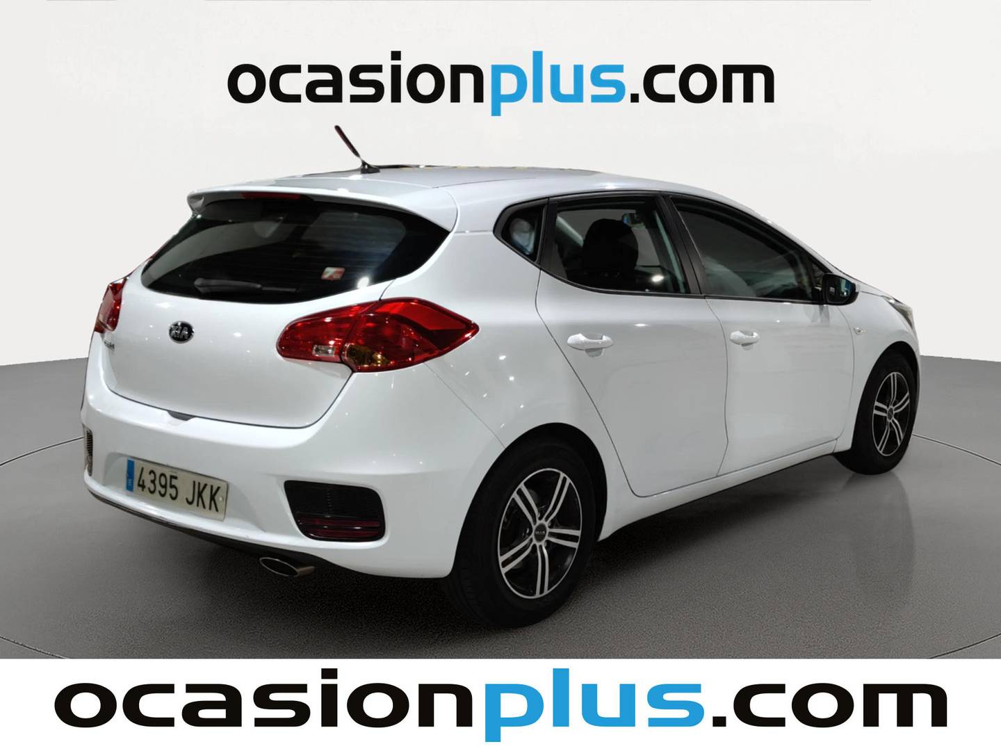 Foto trasera KIA Ceed KIA Ceed 1.4 CVVT Concept (100 CV) derecha