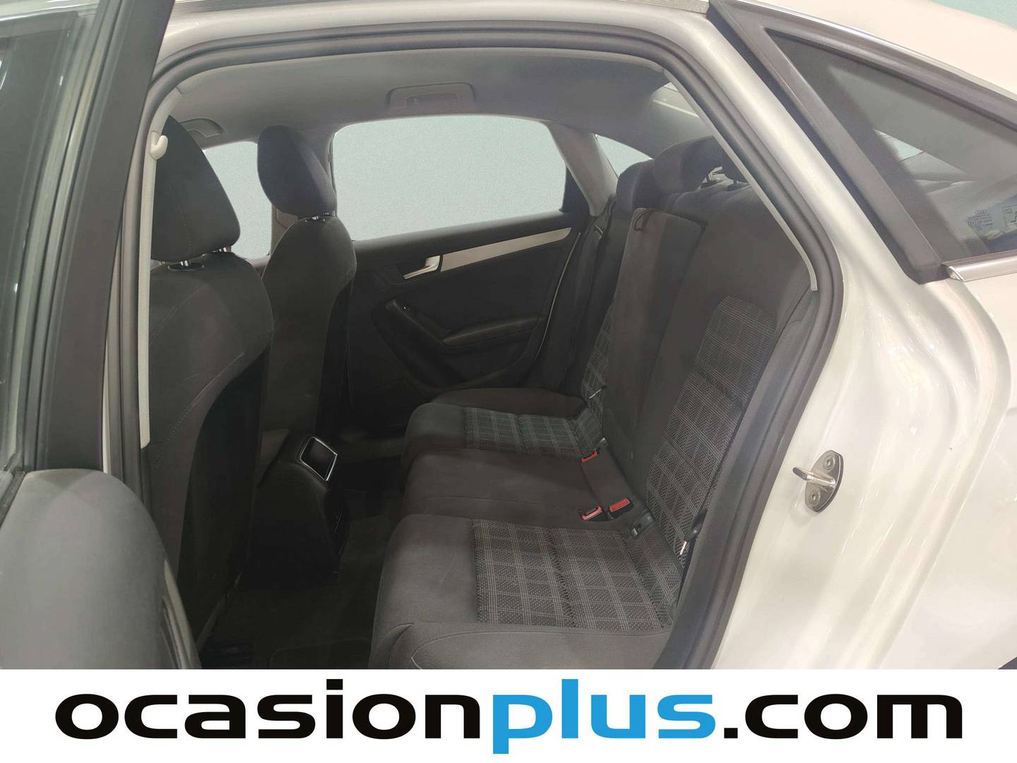 Foto asientos traseros Audi A4 Audi A4 S line edition 2.0 TDI clean diesel (150 CV) multitronic