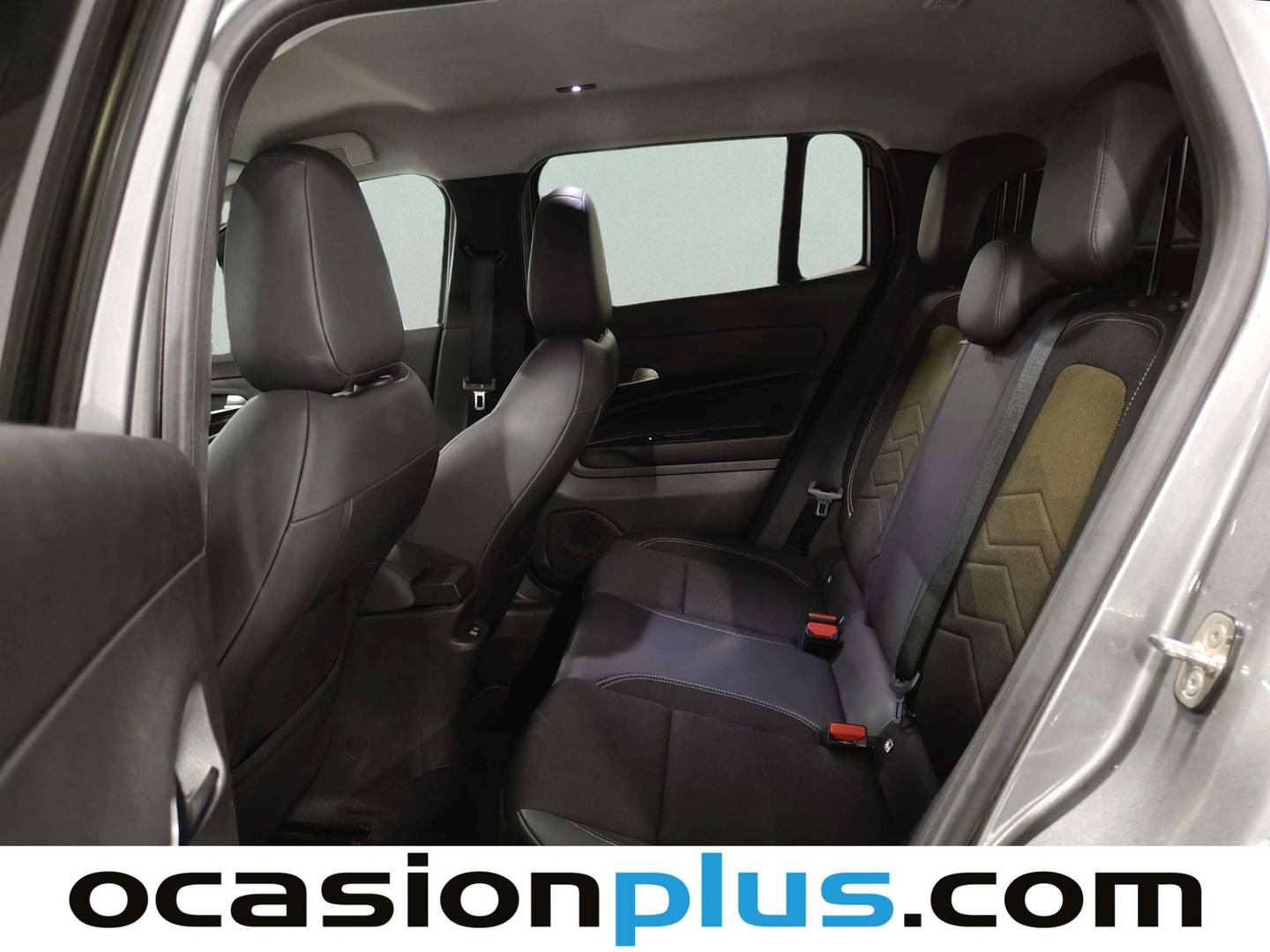 Foto asientos traseros Jeep Avenger Jeep Avenger 1.2 G 1st Edition (100 CV)