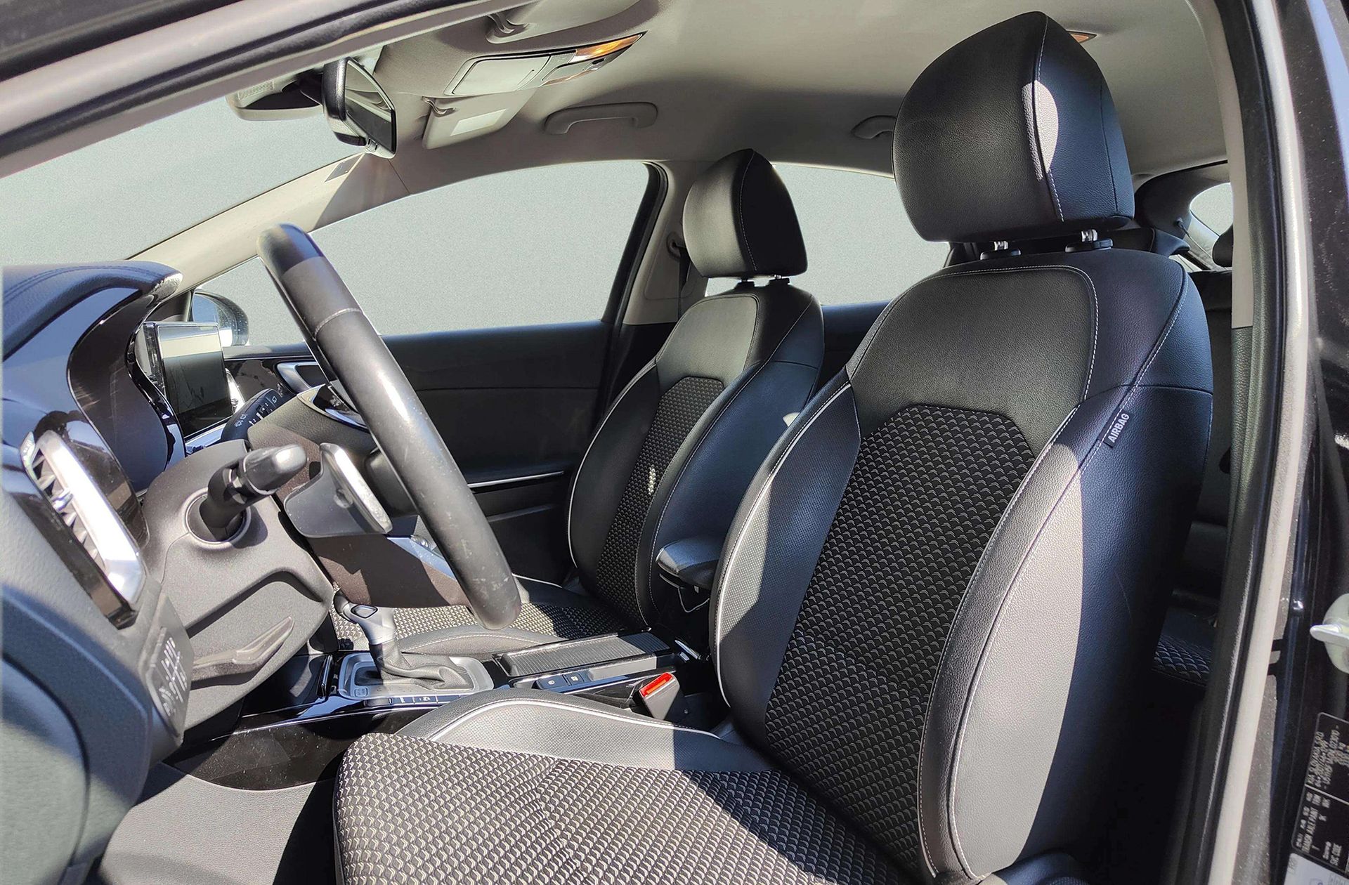Kia XCeed 1.6 GDi PHEV E-Tech - foto 12
